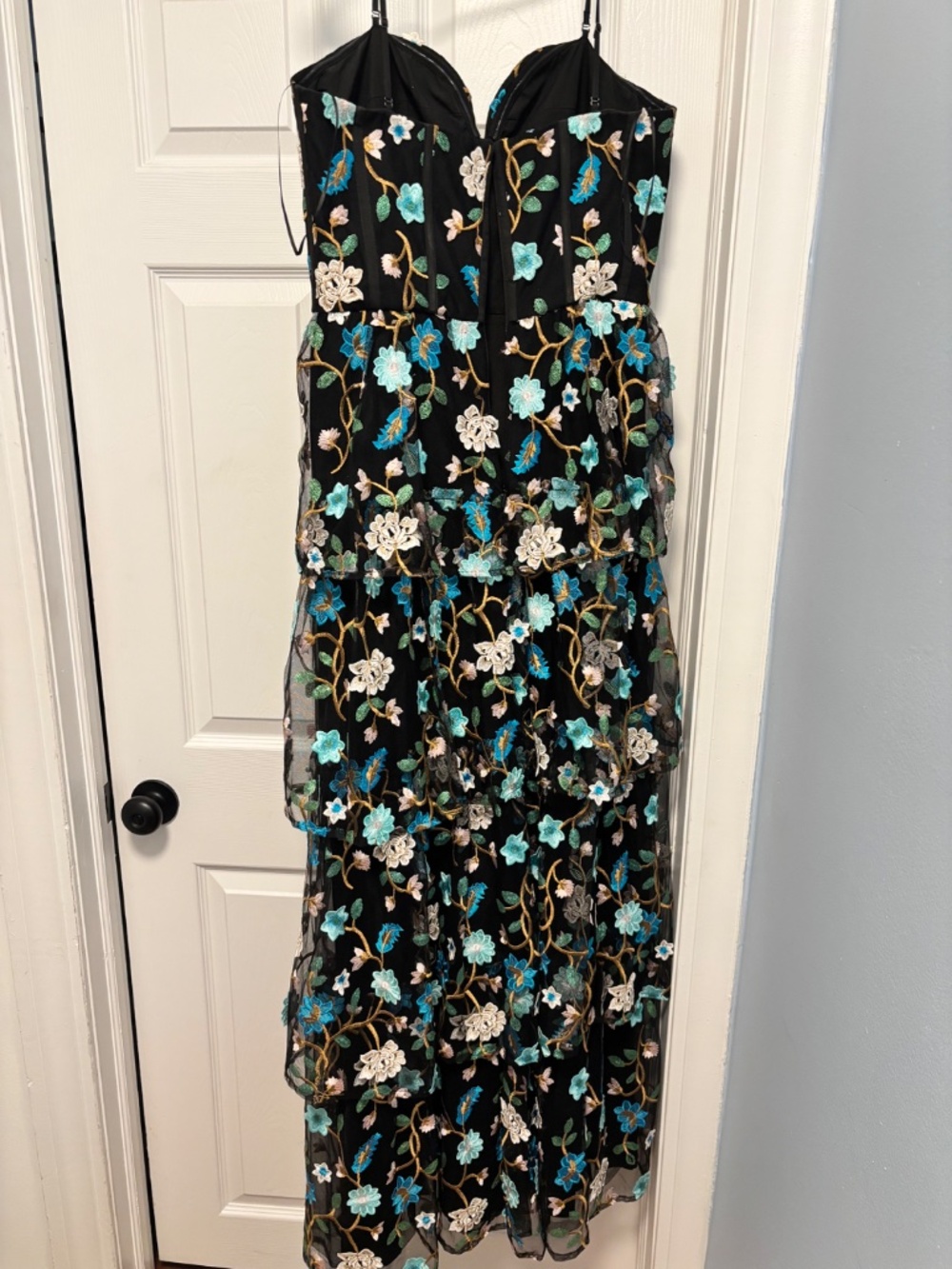 Layana Gown (Size L) Dress the Population - Picture 3 of 5